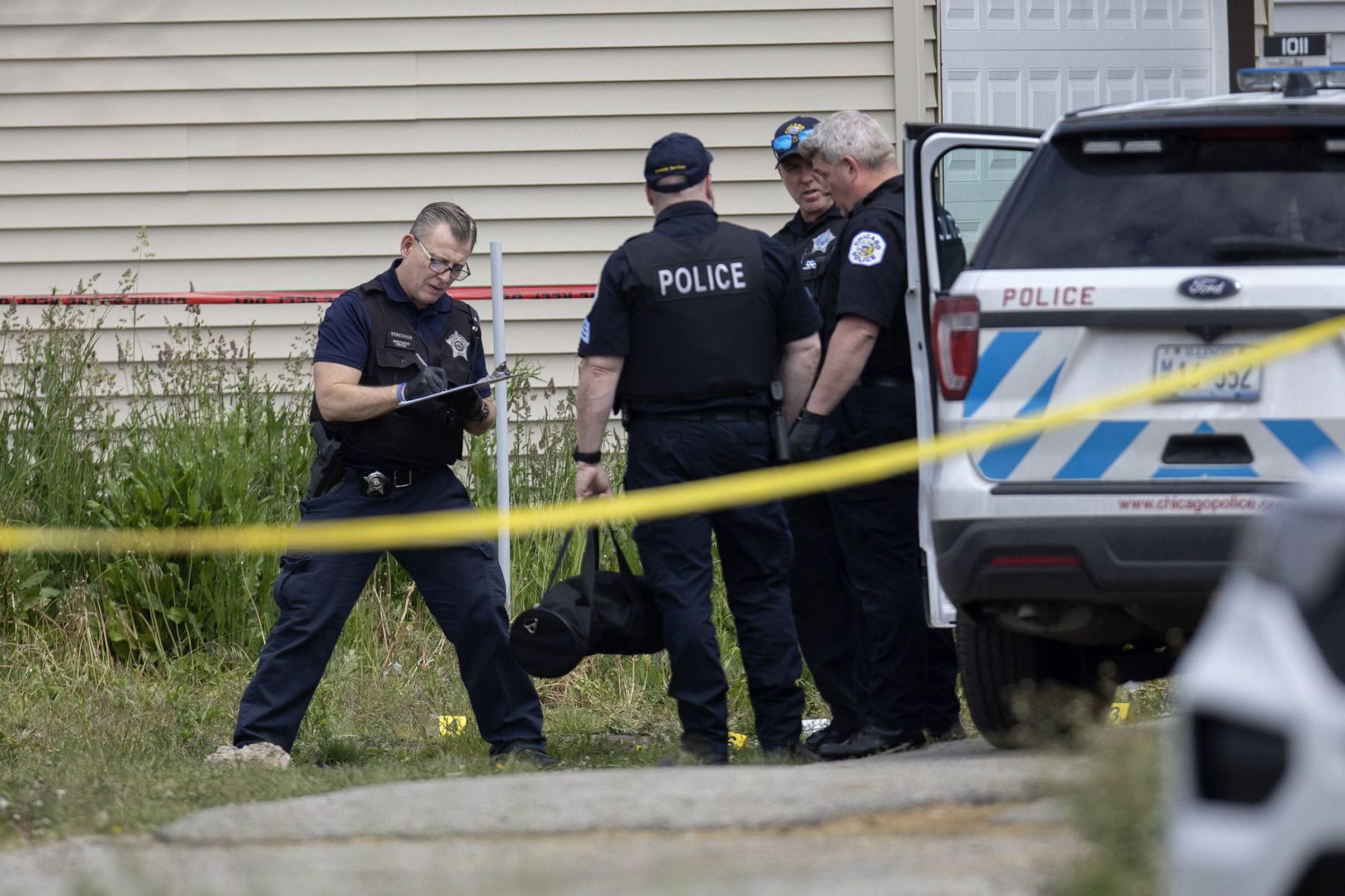 20210516-AMX-US-NEWS-CHICAGO-POLICE-OFFICERS-SHOT-WOUNDED-1-TB.jpg